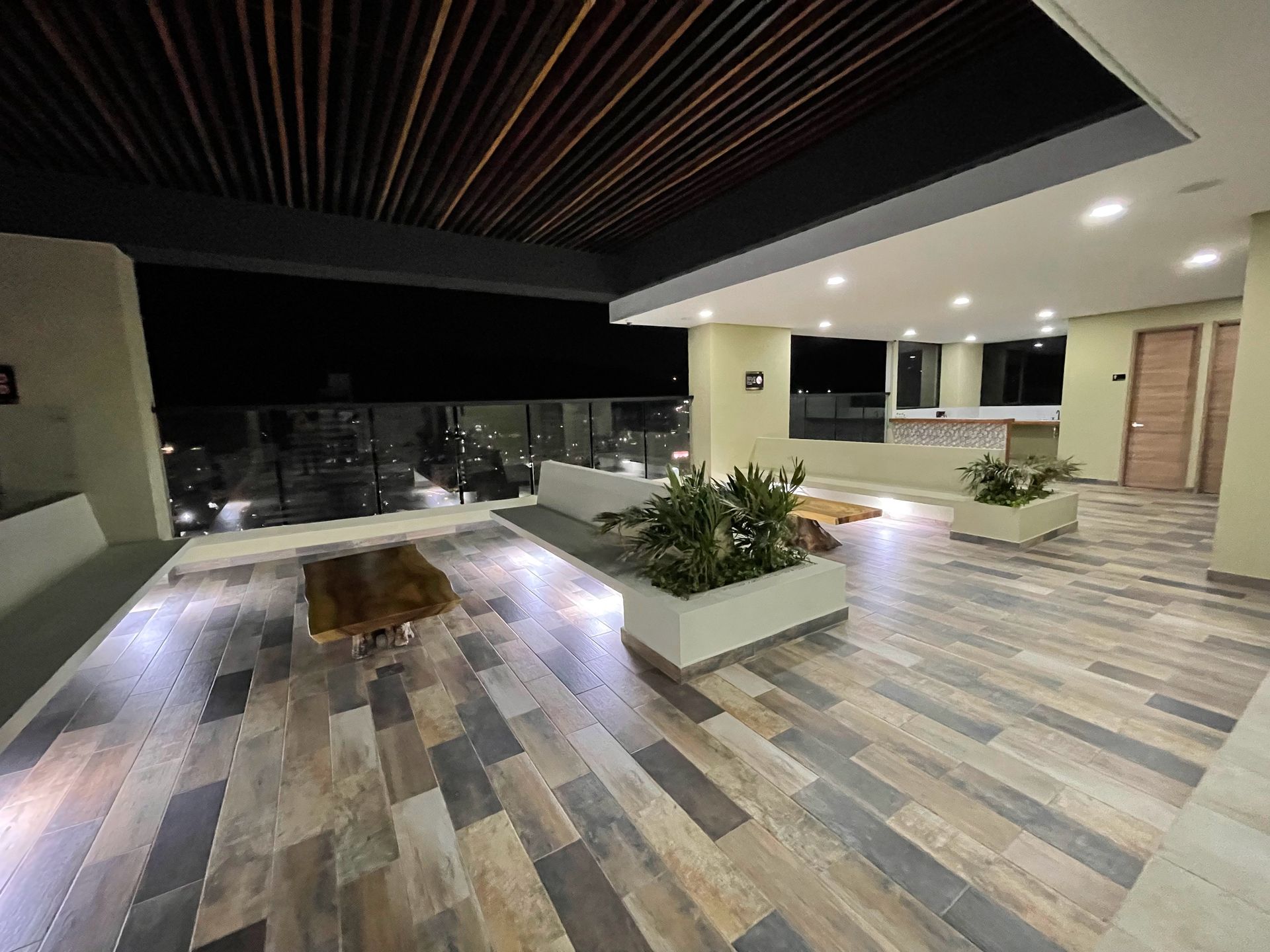 El Rodadero Santa Marta at dusk near Caribbean beach vacation rentals